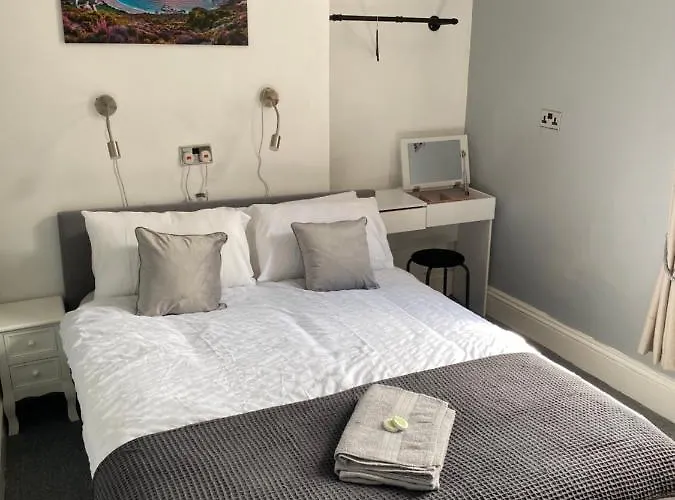 The Victoria Hotel *